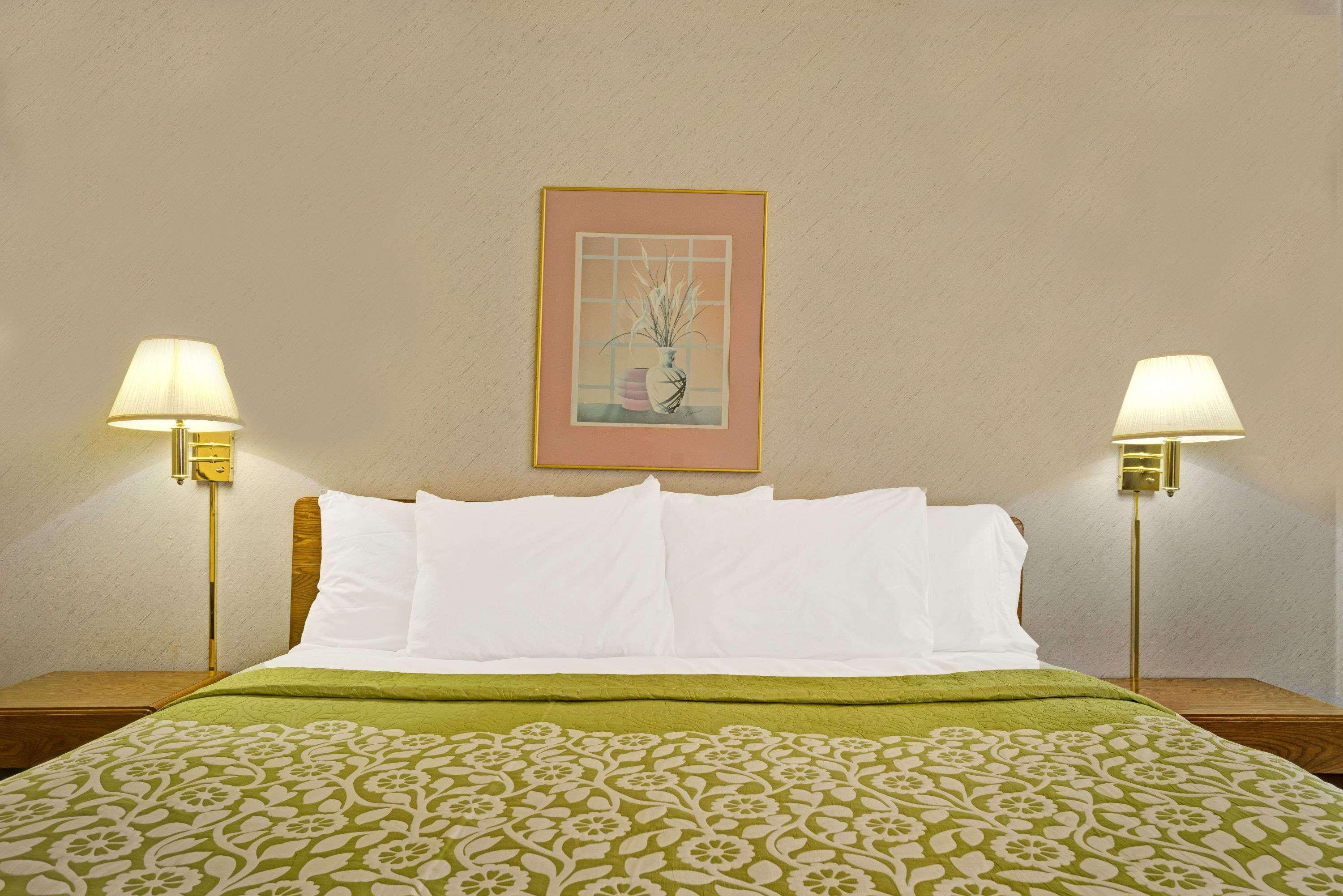 Days Inn By Wyndham Monticello Dış mekan fotoğraf