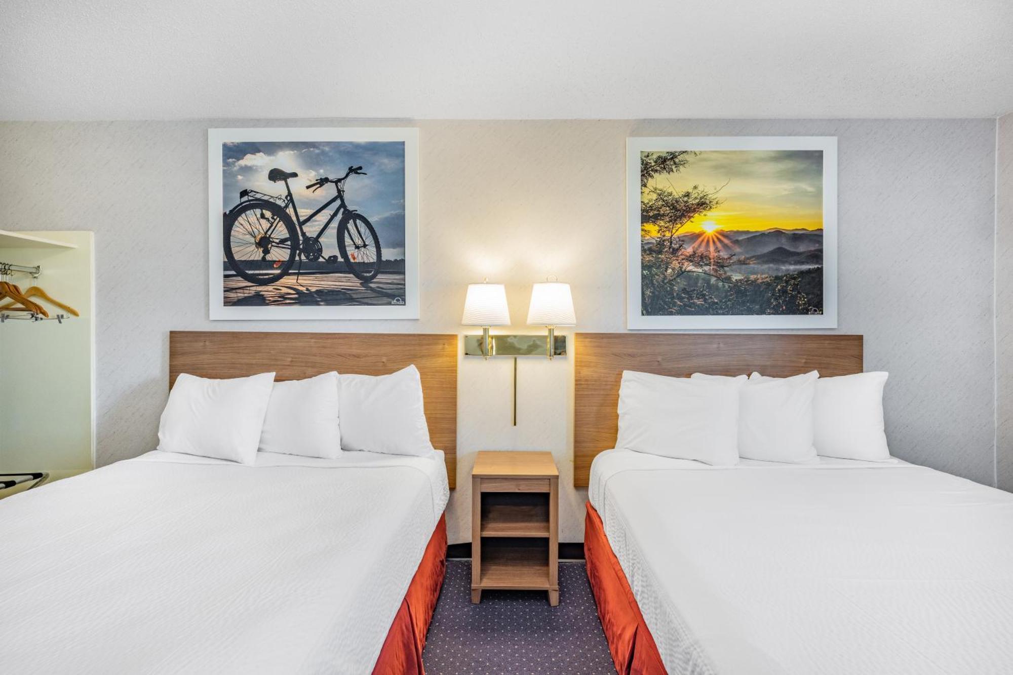 Days Inn By Wyndham Monticello Dış mekan fotoğraf